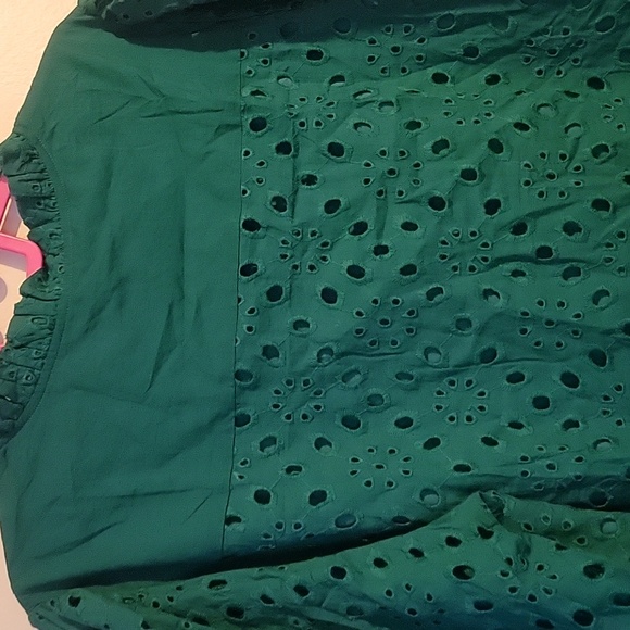 Dark Green Eyelet Blouse - Picture 5 of 6